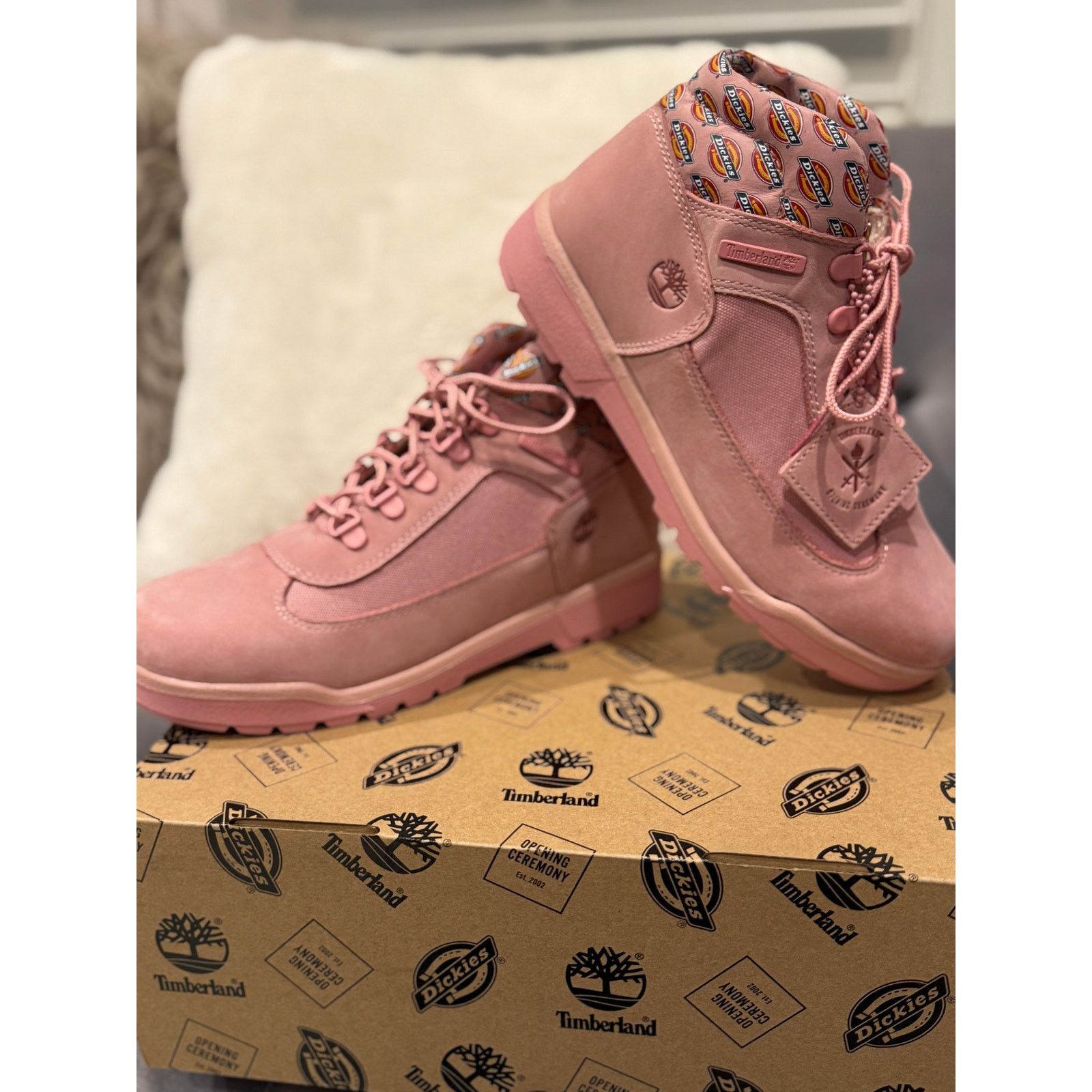 Dickies Timberland Girls' Open Ceremony Dickies Size 5.5 Juniors|7W Size US 7 / IT 37 - 2 Thumbnail
