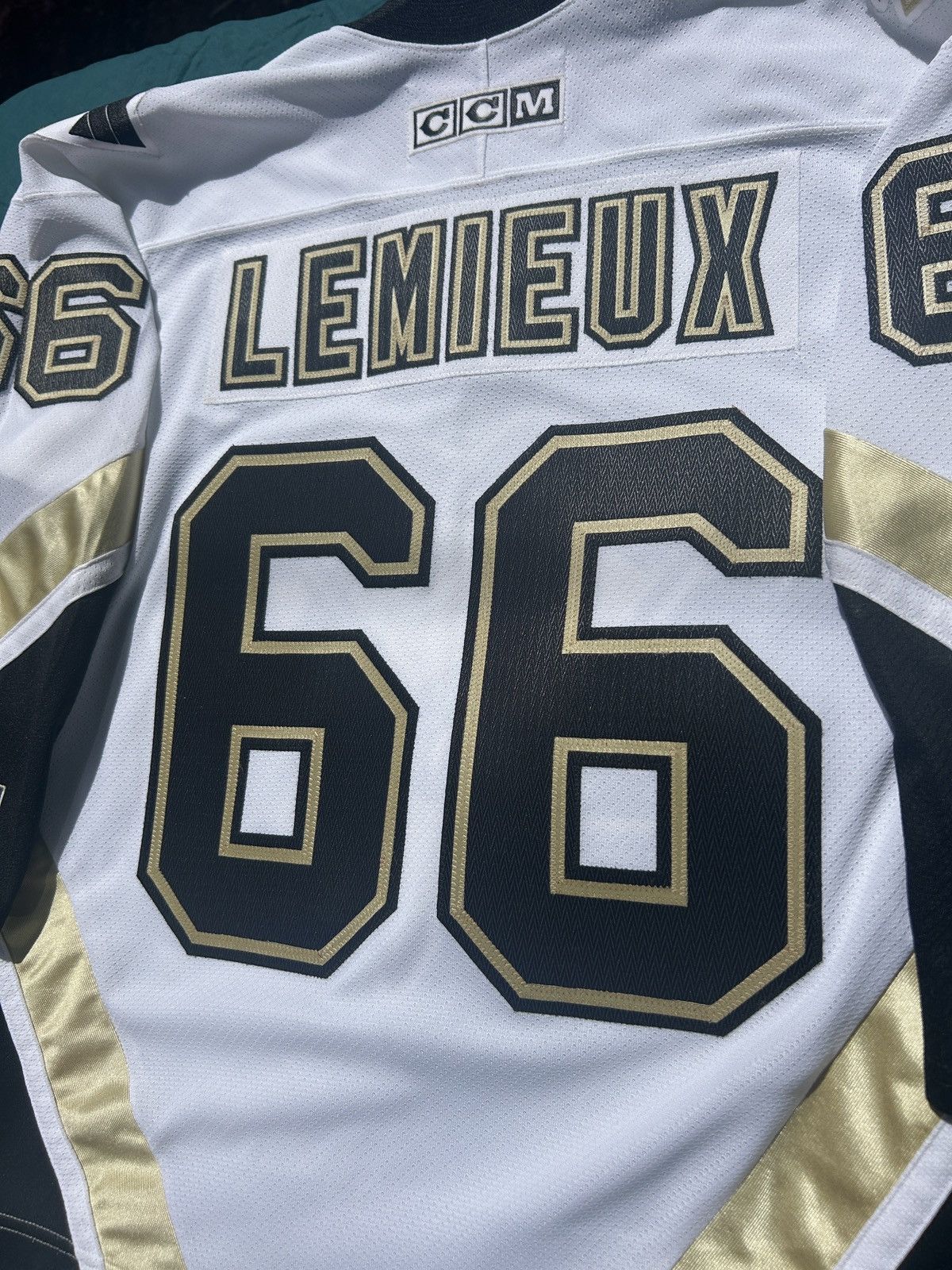 Ccm × NHL CCM Pittsburgh Penguins Mario Lemieux NHL Jersey Size US M / EU 48-50 / 2 - 7 Thumbnail