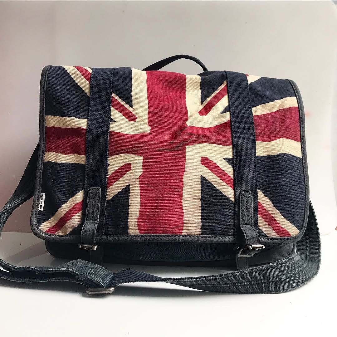 Ben Sherman Ben Sherman Union Jack Messenger Shoulder Canvas Bag navy Size ONE SIZE - 1 Thumbnail
