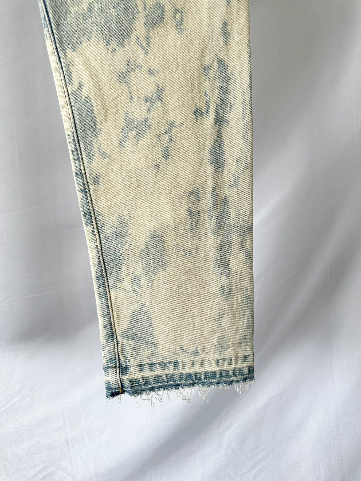 Gallery Dept. Gallery Dept Levi 501 Surf Side Beached Reworked Jeans Size US 32 / EU 48 - 11 Thumbnail