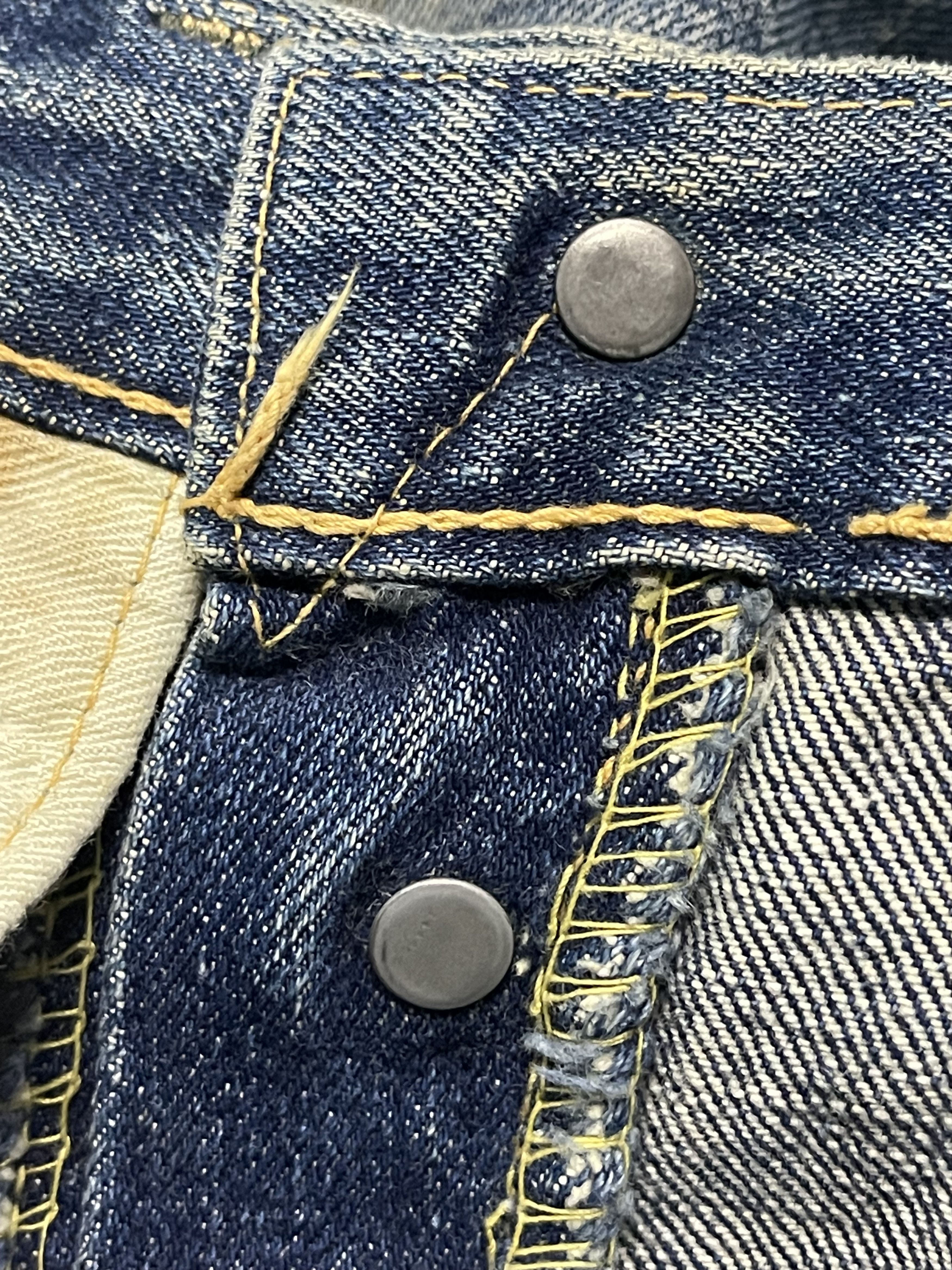 Levi's Vintage Levis 501 Redline Selvedge Denim Jeans Size US 29 - 7 Thumbnail