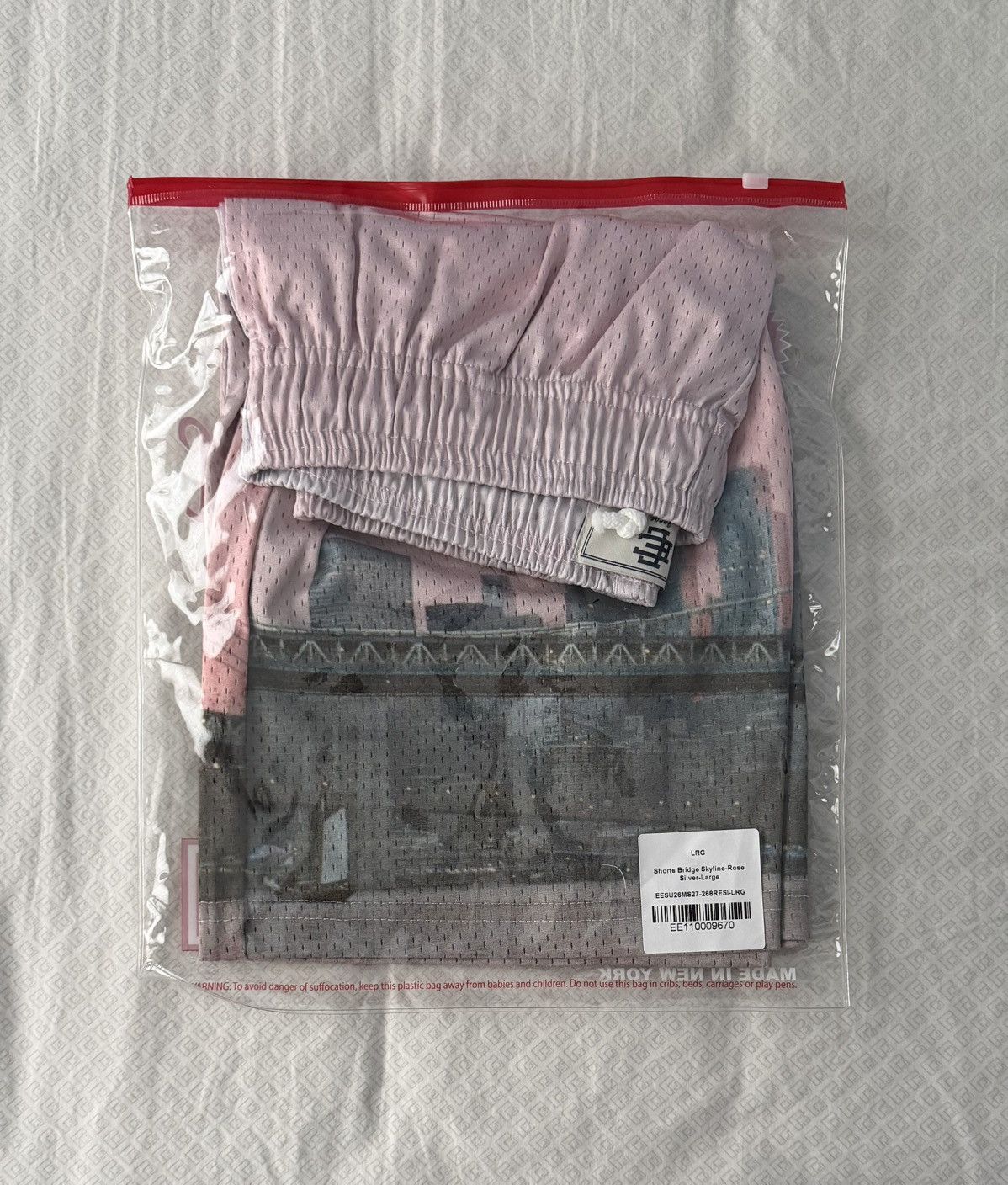 Eric Emanuel Eric Emanuel EE Basic NYC Skyline Shorts Pink Size(L) Size US 34 / EU 50 - 7 Thumbnail