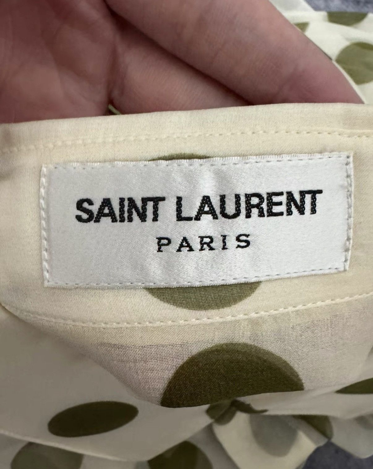 Saint Laurent Paris Saint Laurent Light Green Silk Point Collar Polka Dot Shirt Size US L / EU 52-54 / 3 - 5 Thumbnail