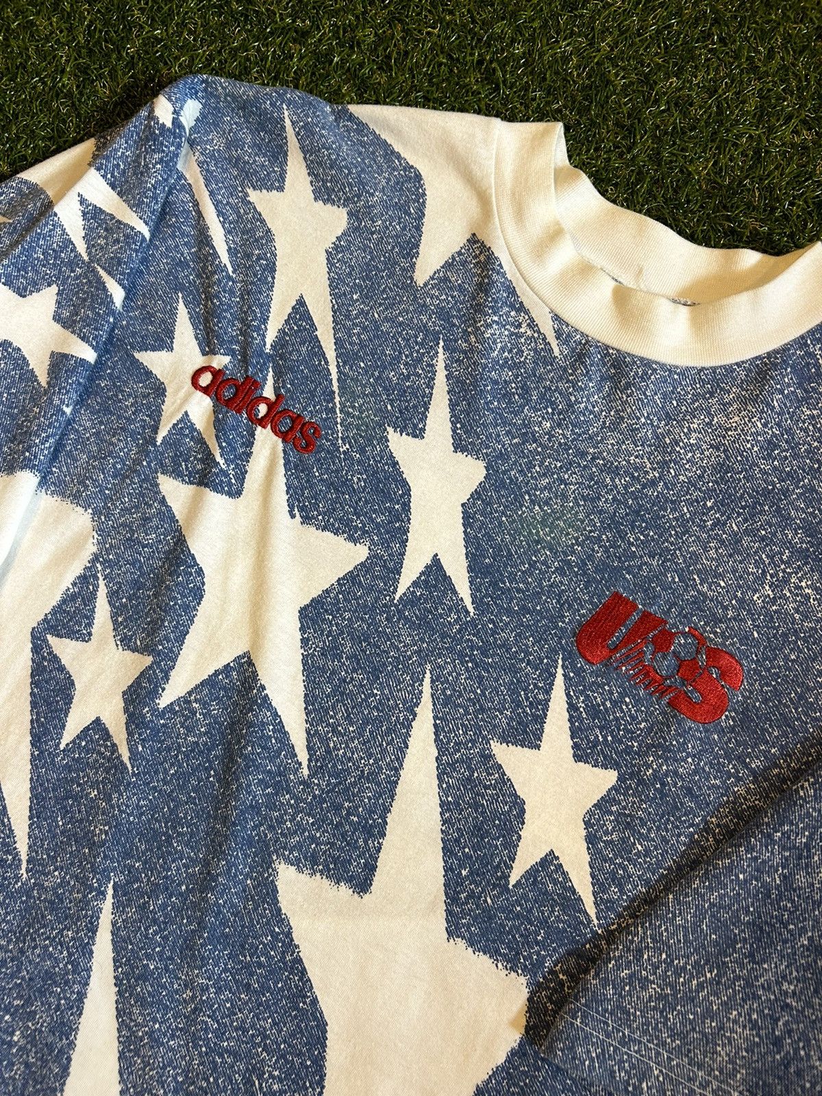 Adidas 94/95 USMNT Away Shirt Size US L / EU 52-54 / 3 - 5 Thumbnail