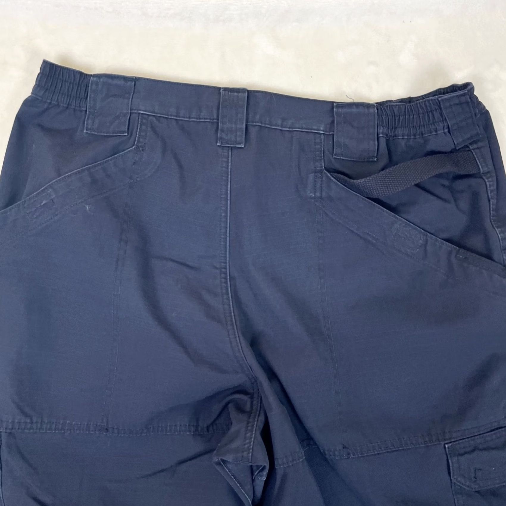 Vintage 5.11 Tactical Blue Cargo Pants 40x32 Regular Men's Waist 40 Inseam 32 Cotton Canvas Stretch Pockets Workwear Straight Leg Navy/Blue Size US 40 / EU 56 - 6 Thumbnail