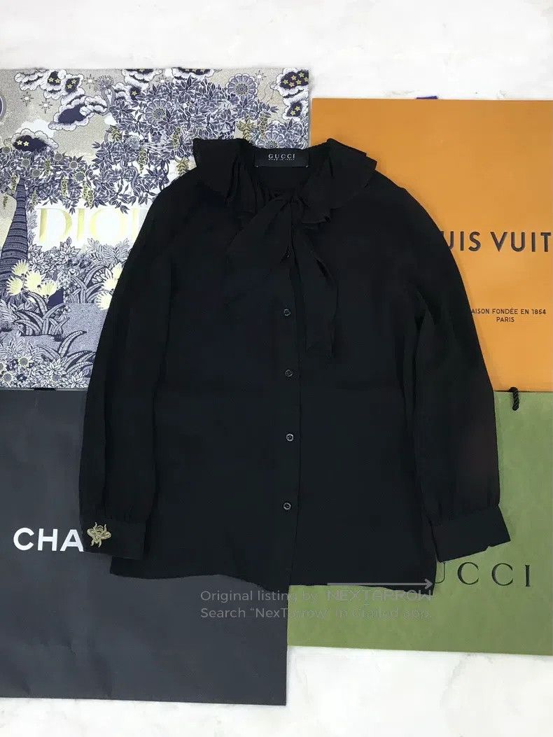 Gucci Black silk strap-in shirt
