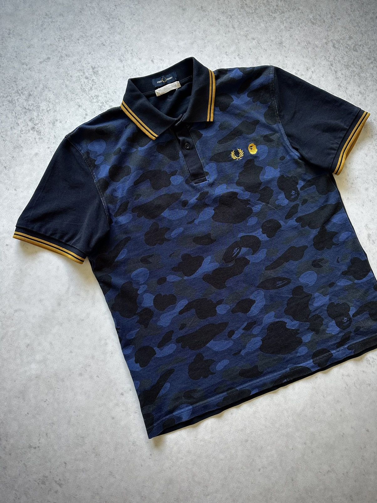 Bape × Fred Perry Bape x Fred Perry Polo black/blue camouflage Size US L / EU 52-54 / 3 - 3 Thumbnail