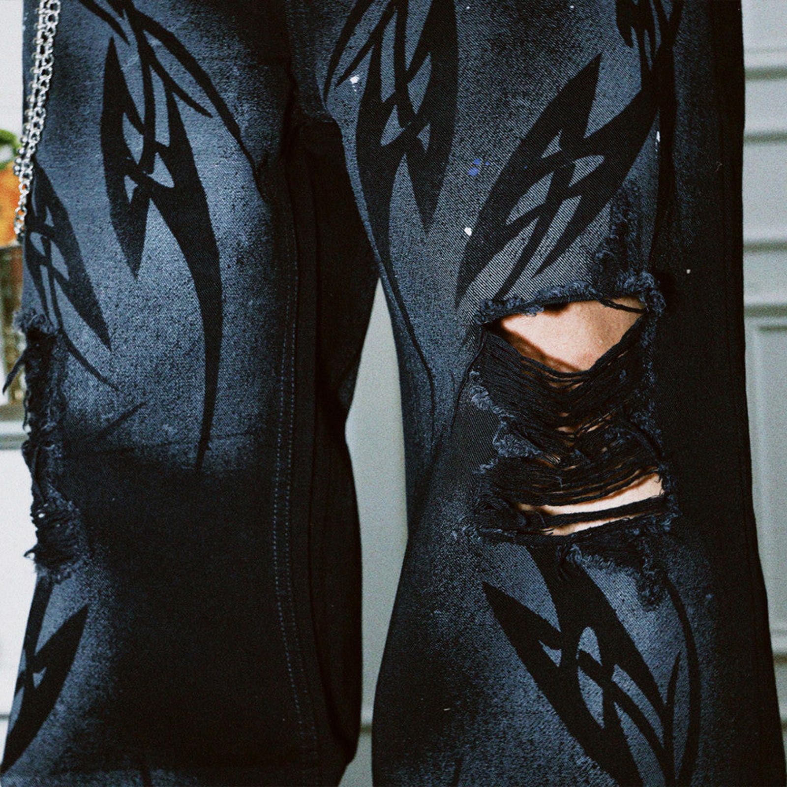 Other Black Graphic Distressed Wide Leg Jeans Size US 32 / EU 48 - 5 Thumbnail