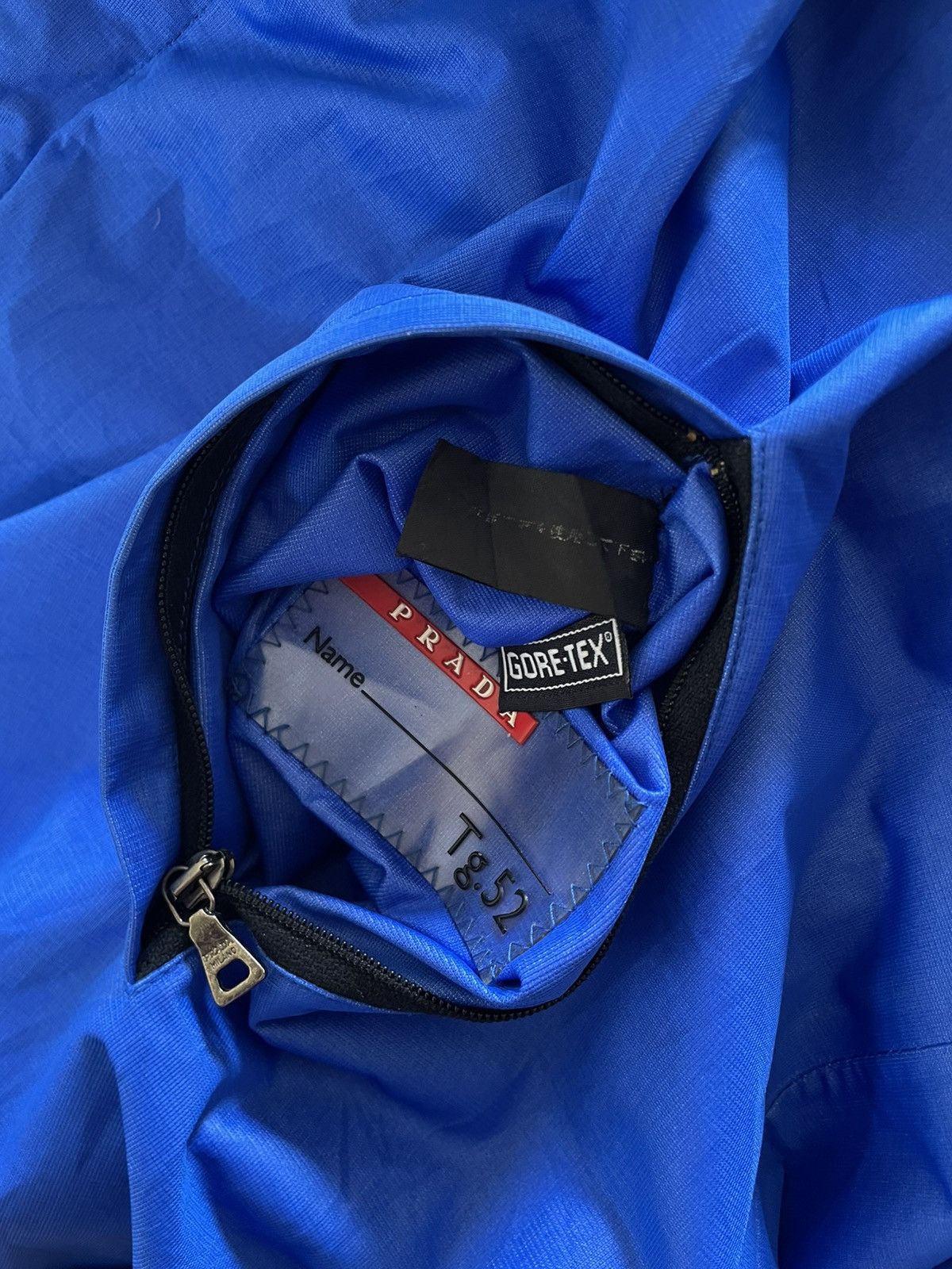 Prada SOLD - AW99 Technical PTFE Gore-Tex Hidden Glove Jacket Size US L / EU 52-54 / 3 - 13 Thumbnail
