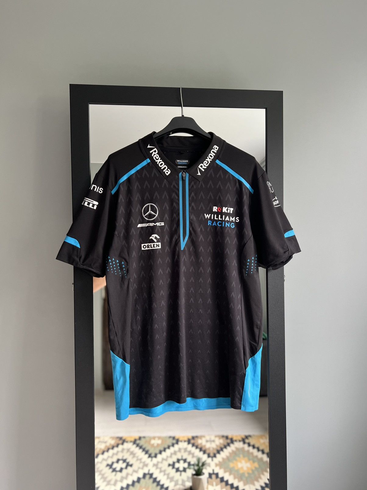 Formula 1 Williams Racing AMG F1 2019 Teamwear 1/3 Zip Polo Shirt Size US M / EU 48-50 / 2 - 2 Thumbnail