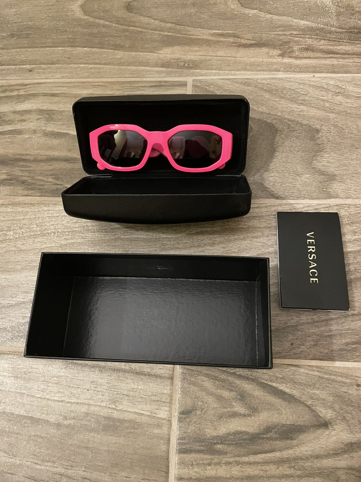 Versace SOLD-Pink Versace Sunglasses Size ONE SIZE - 6 Thumbnail