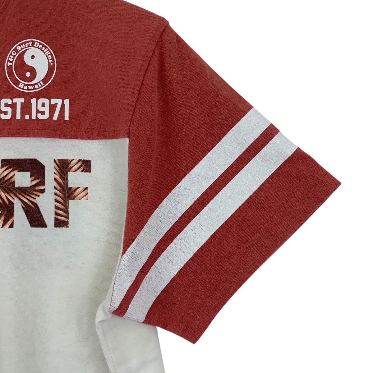 Vintage T&C SURF HAWAAI Town Country 71 Raglan Tee Shirt Size M / US 6-8 / IT 42-44 - 4 Thumbnail