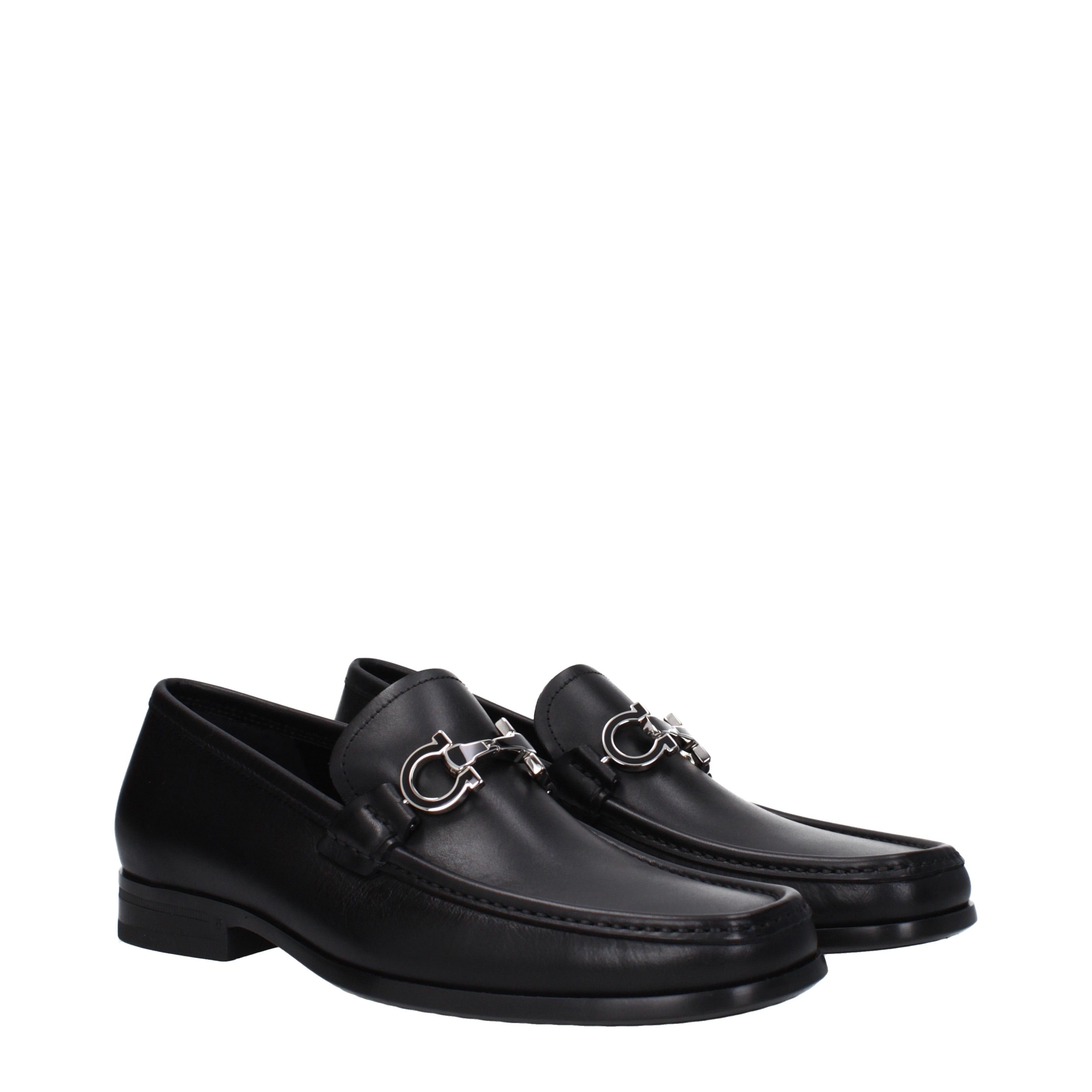 Salvatore Ferragamo Men's Loafers in Leather Size US 5 / EU 37 - 1 Thumbnail