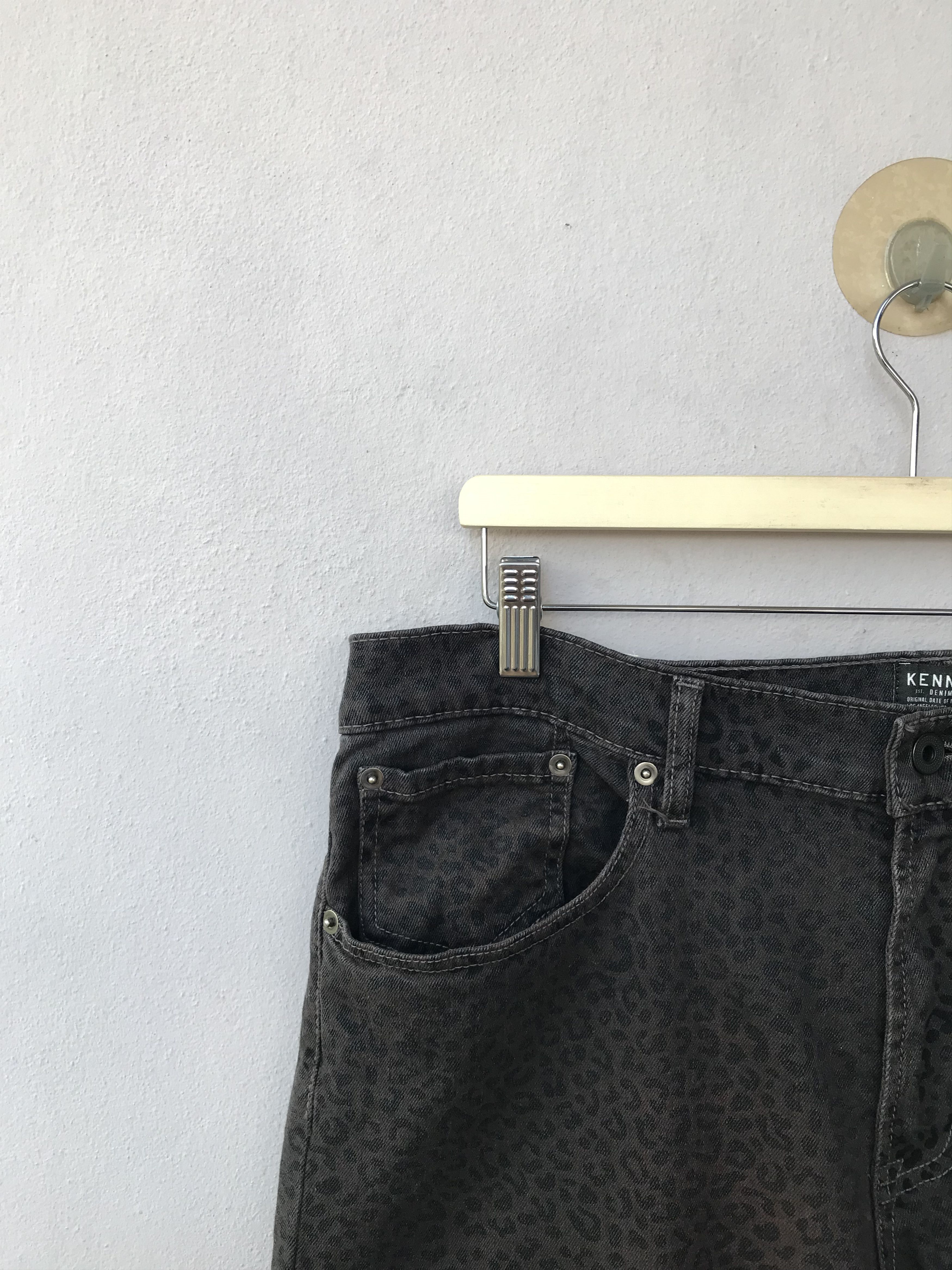 Vintage Vintage Leopard Design Denim lgb Size US 37 - 2 Thumbnail