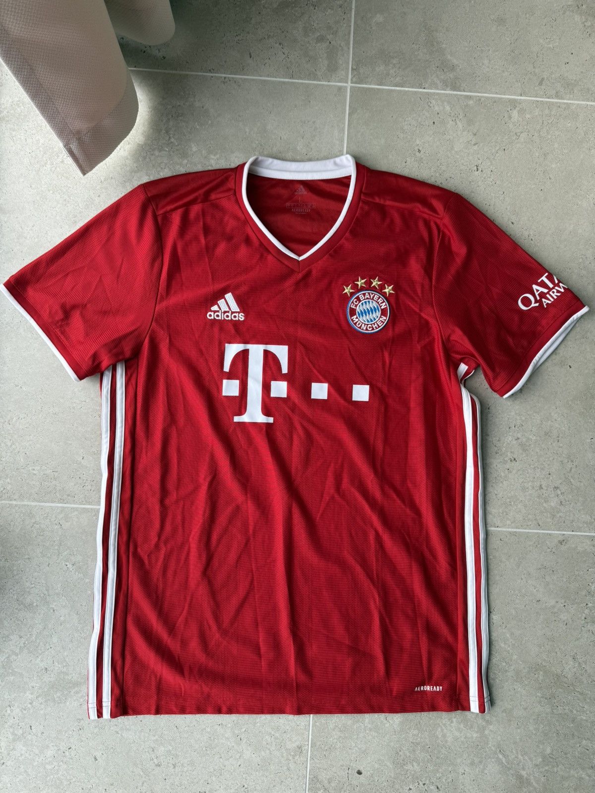 Adidas BAYERN MUNICH FOOTBALL JERSEY Size US L / EU 52-54 / 3 - 1 Thumbnail
