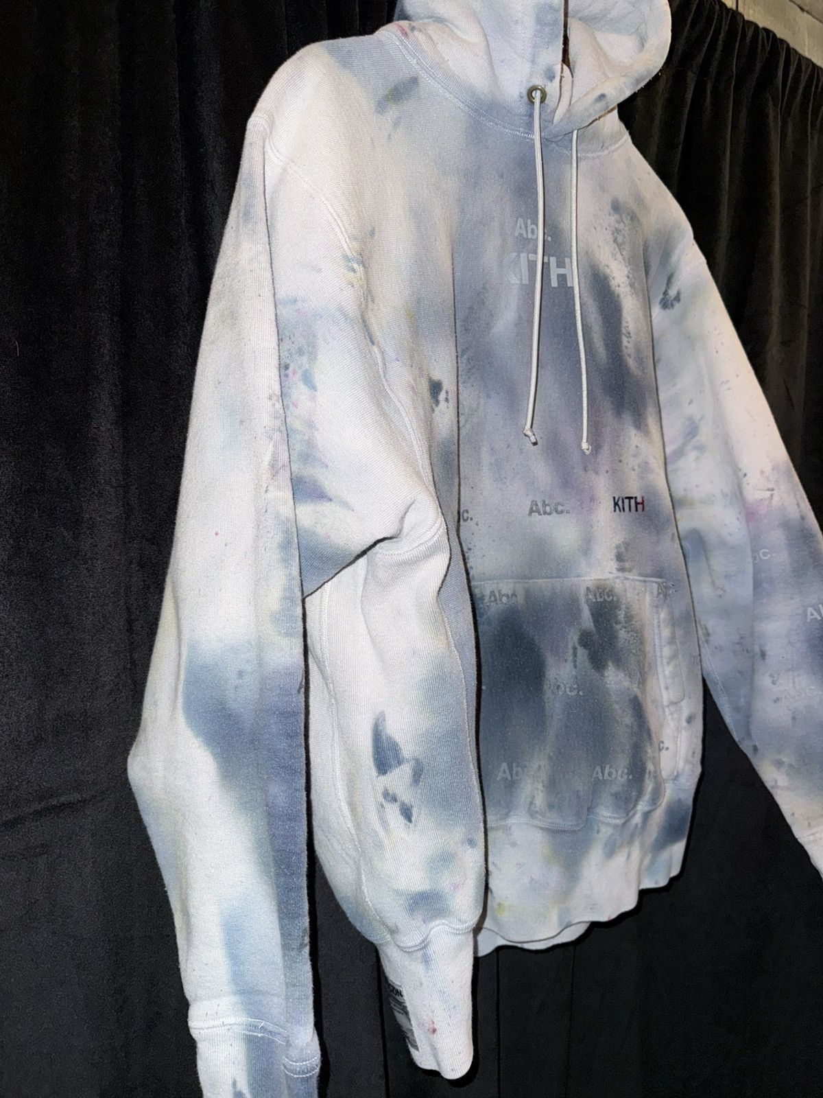 Advisory Board Crystals × Kith Kith X Advisory Board Crystals Holograph Tie-Dye Hoodie Size US M / EU 48-50 / 2 - 2 Thumbnail