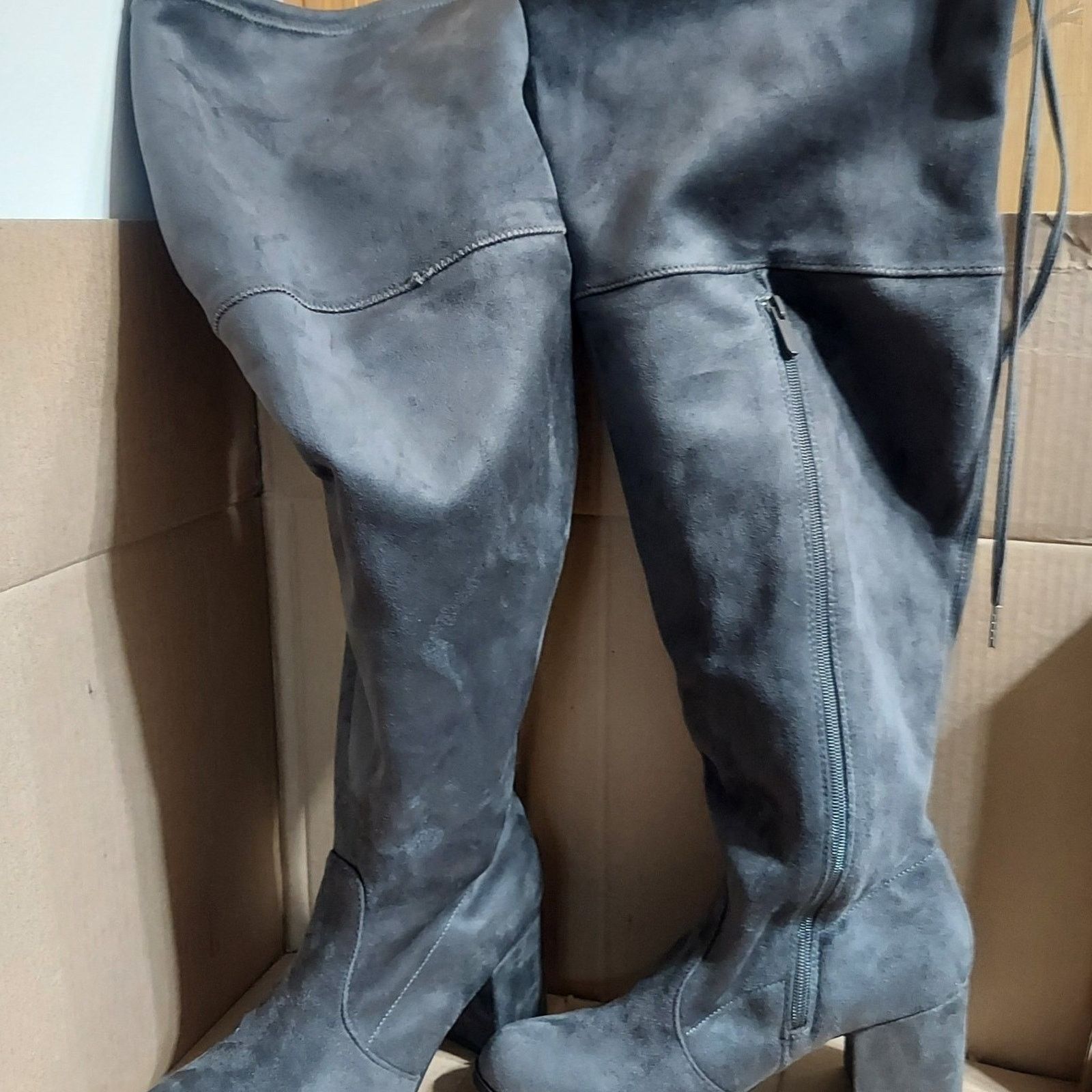 Other Torrid Women's US 9.5 W Over The Knee Zip Up Boots NWOT Size US 9.5 / IT 39.5 - 1 Thumbnail