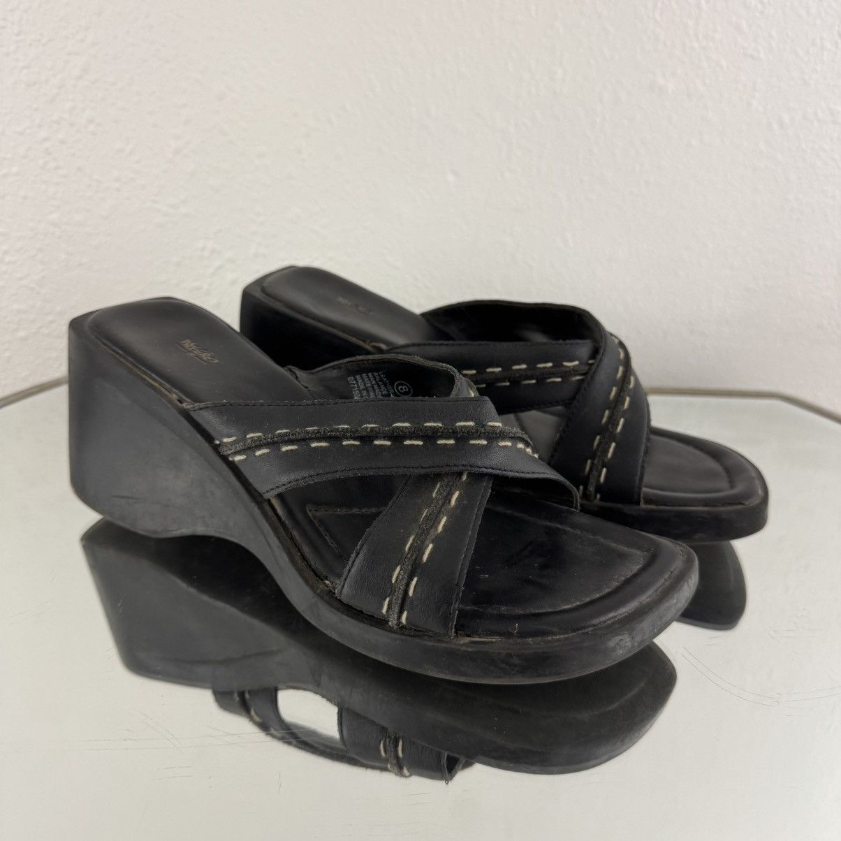 Vintage MOSSIMO Vintage Y2K Black Leather Chunky Platform Sandals Size US 8 / IT 38 - 1 Thumbnail