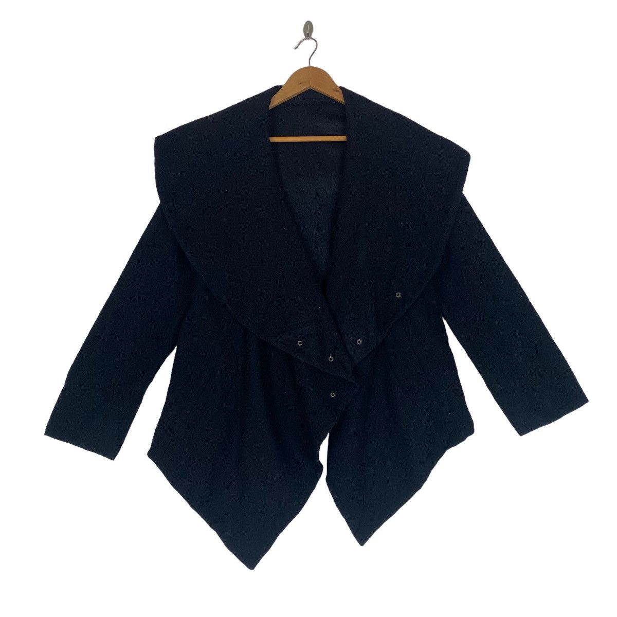 Japanese Brand ✨Praha wool cardigan button less jacket size M Size M / US 6-8 / IT 42-44 - 1 Thumbnail