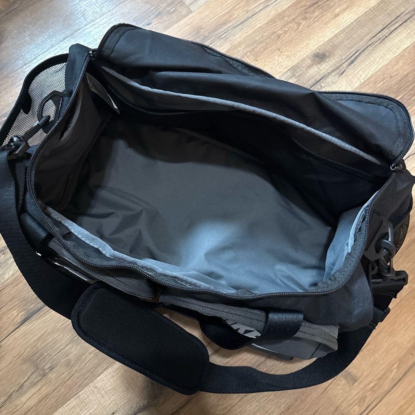 Nike Nike Duffel Bag Size ONE SIZE - 6 Thumbnail