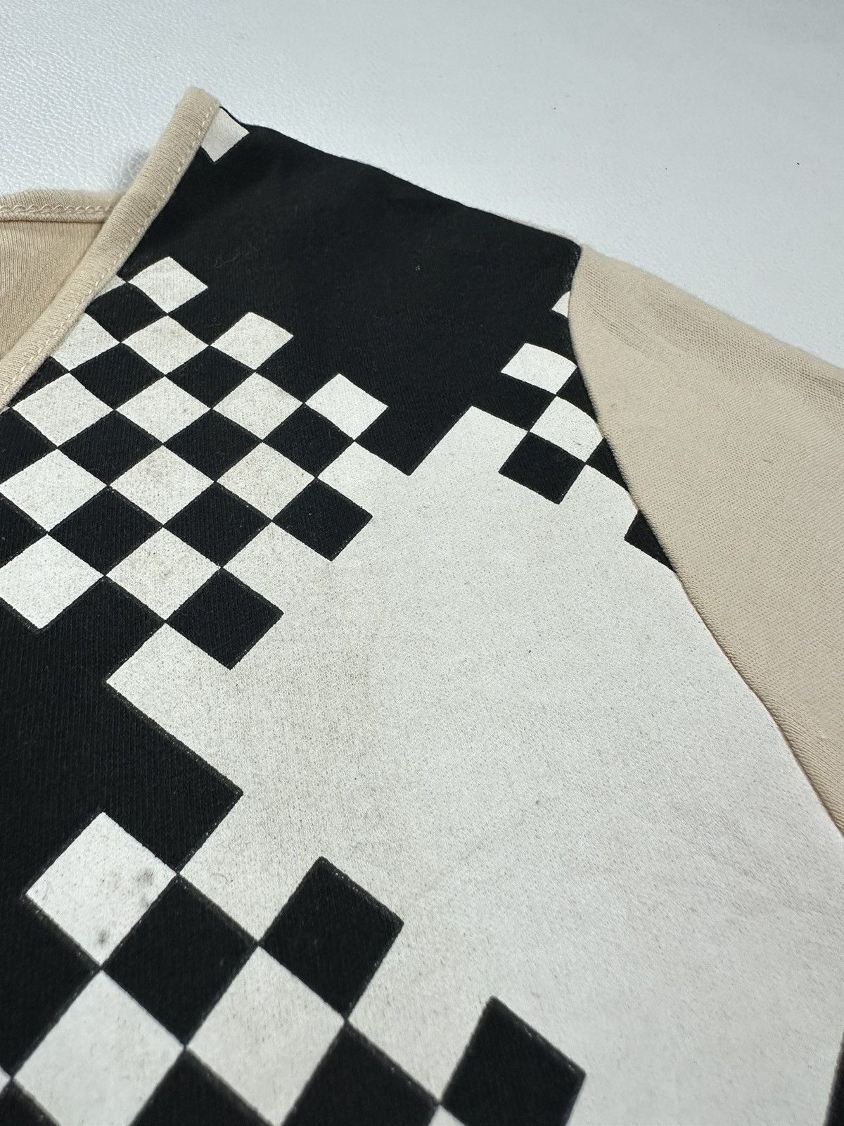 Burberry × Vintage Burberry Tshirt Size L / US 10 / IT 46 - 8 Thumbnail