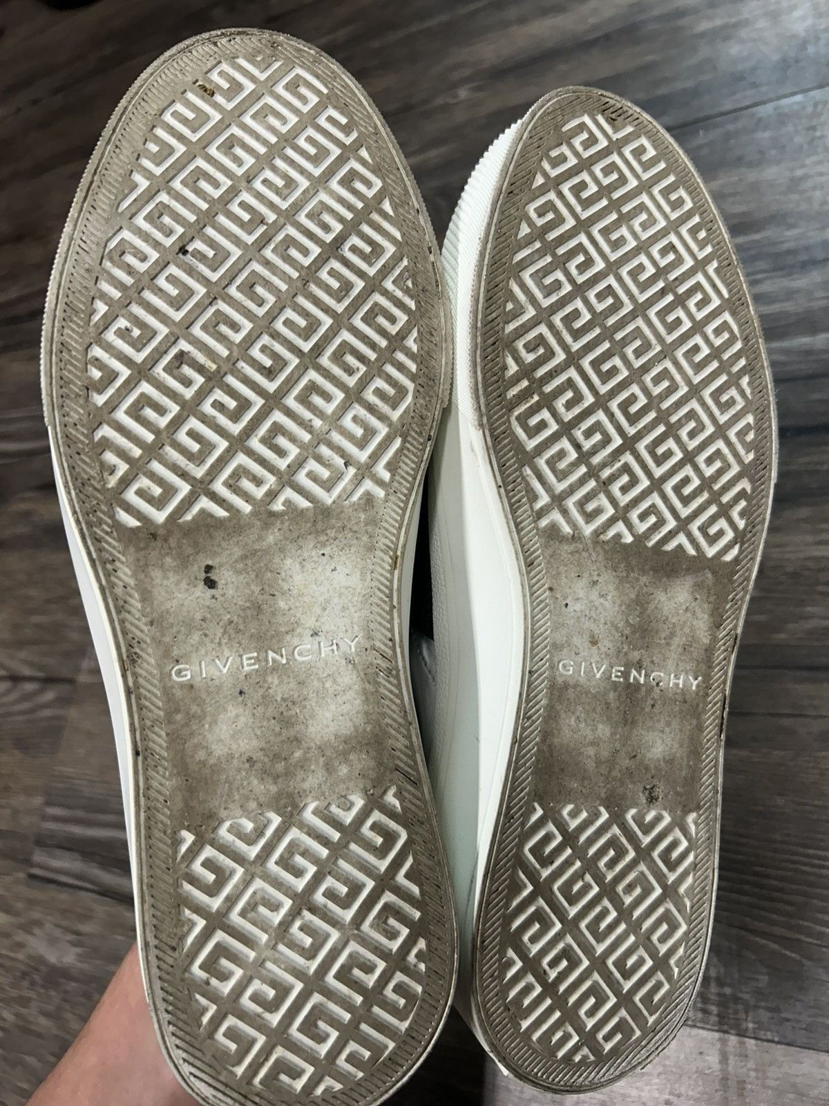 Givenchy Givenchy Silver Reflective Sneakers Size US 8 / IT 38 - 9 Thumbnail