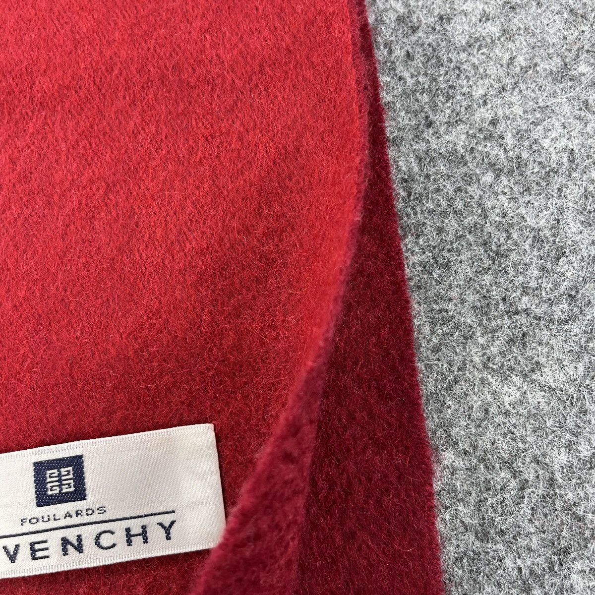 Vintage Vintage Givenchy Scarf / Muffler / Neckwear K027 Size ONE SIZE - 9 Thumbnail