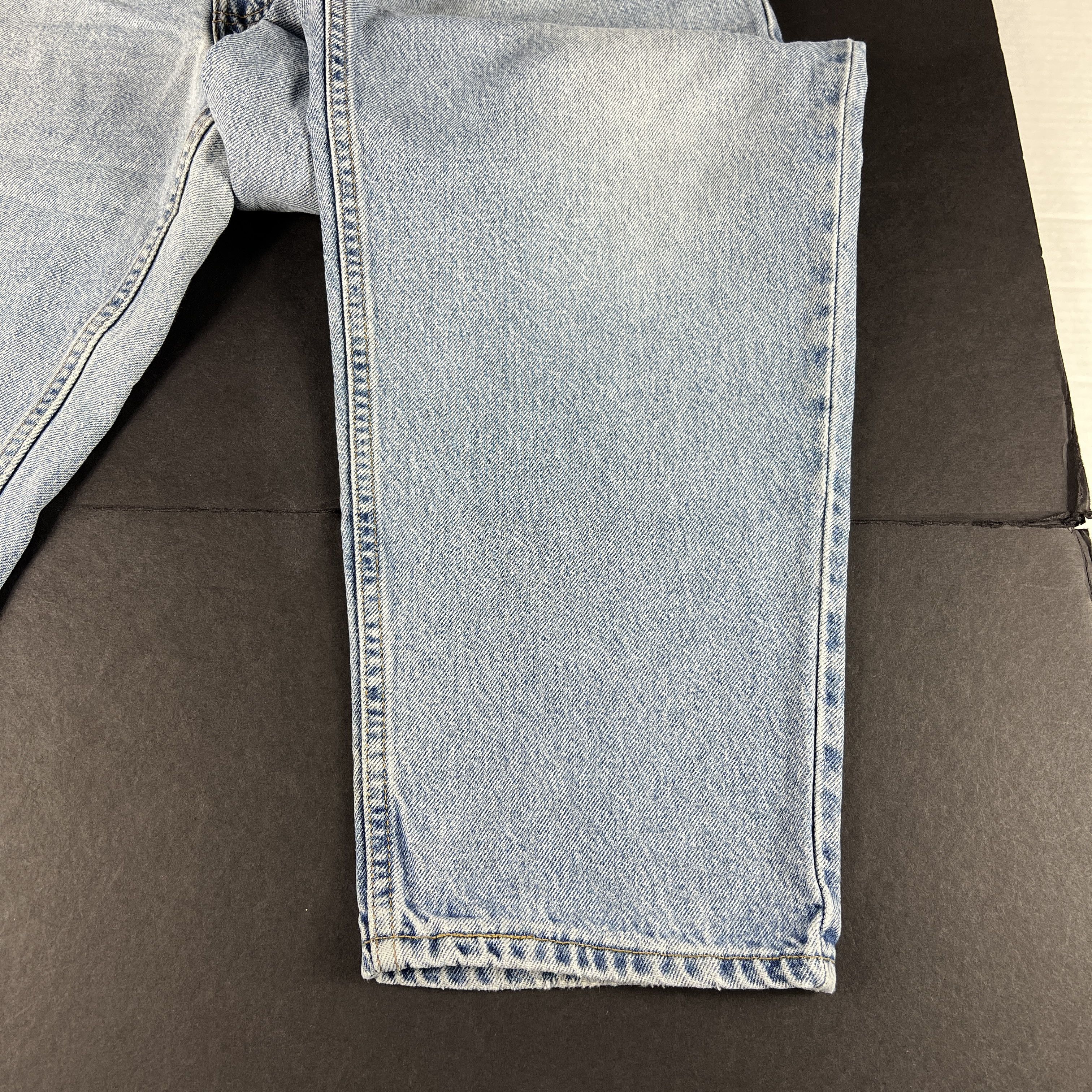 Levi's × Vintage Y2K Levi's Jeans 560 Loose Tapered Light Blue Faded Denim Size US 38 / EU 54 - 7 Thumbnail