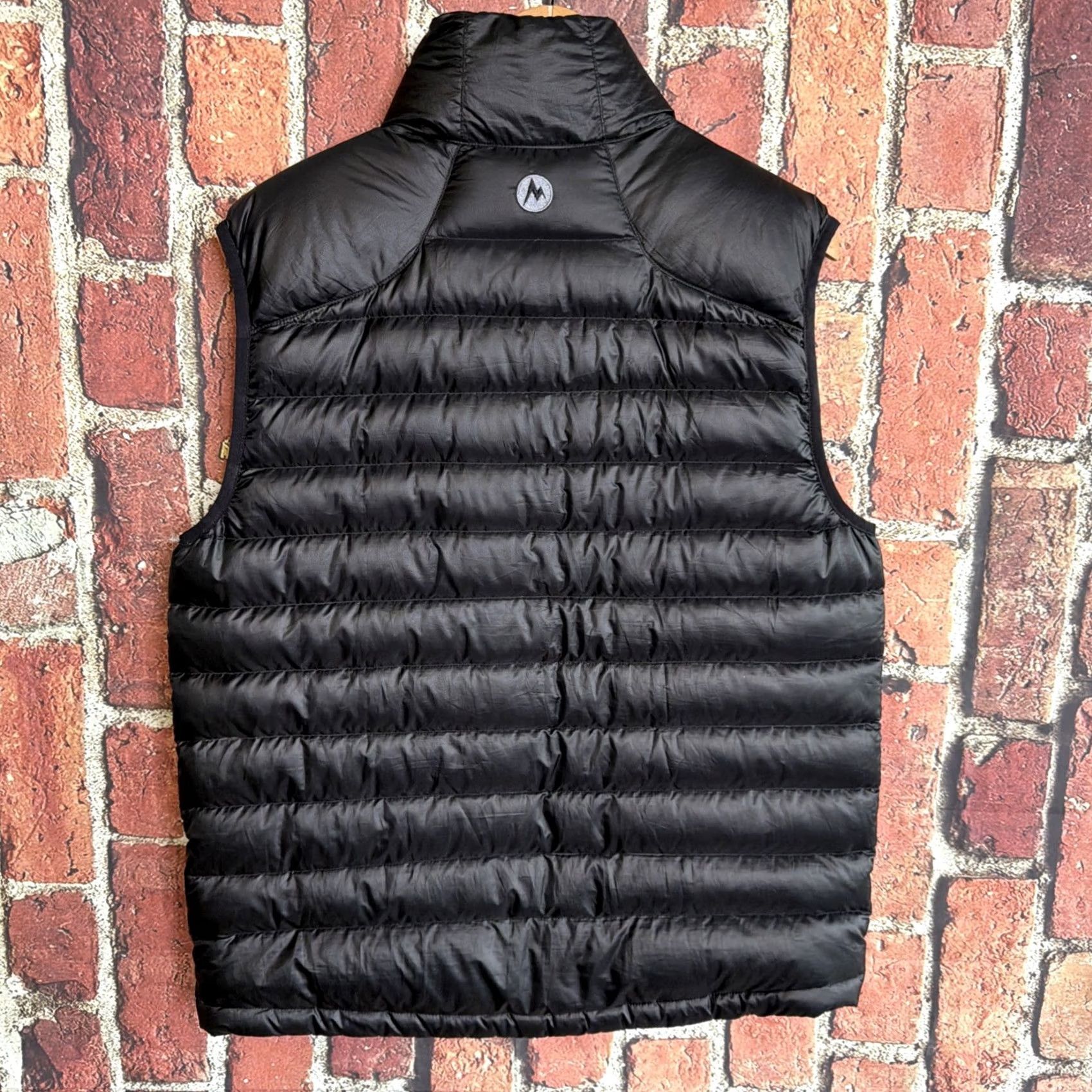 Marmot Marmot Vest Black 85% Down Full Zip 700 Fill Stand-Up Puffer Jacket Mens M Regular Size Down Insulation Quilted Pocket Chest 37 in Size US M / EU 48-50 / 2 - 4 Thumbnail