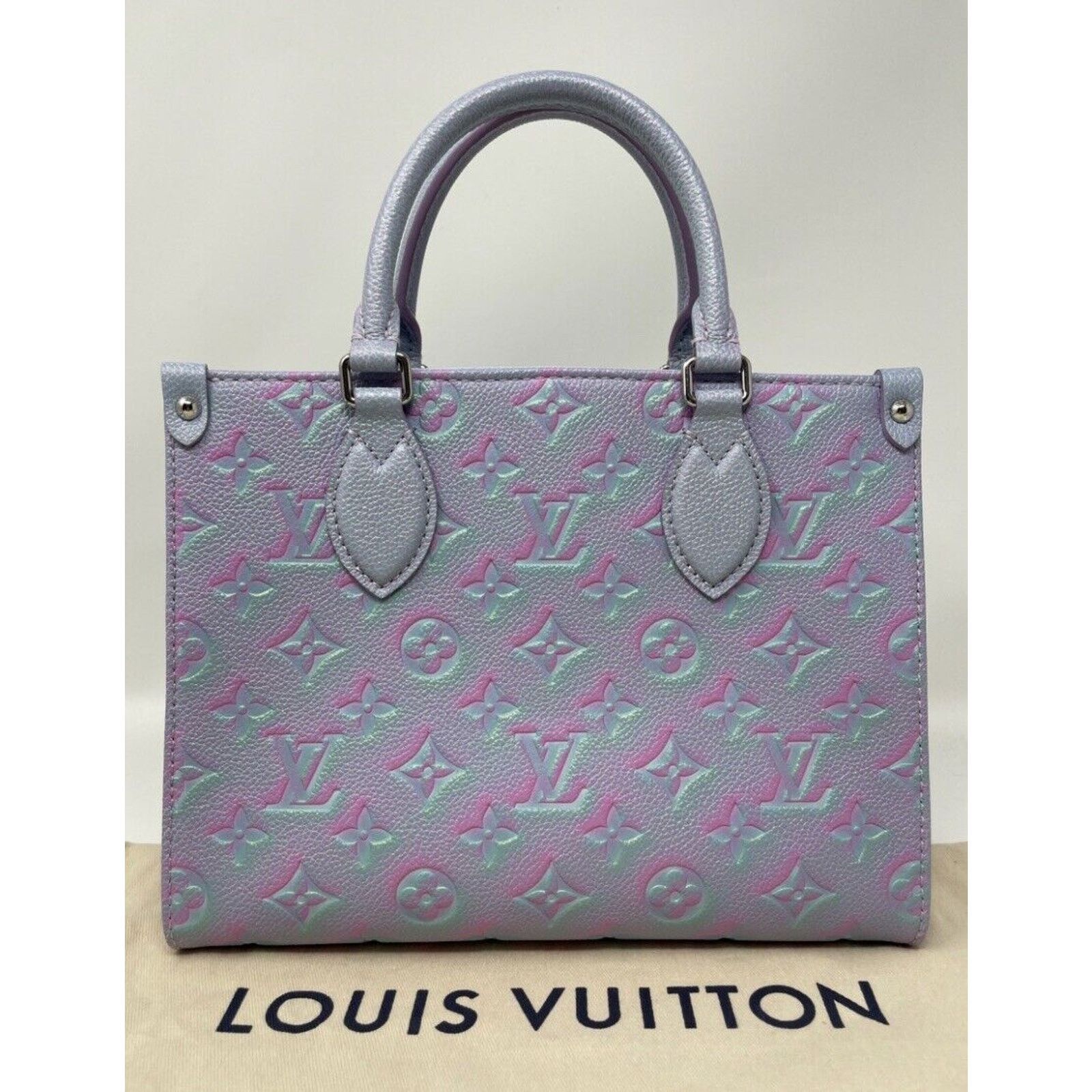 Louis Vuitton Louis Vuitton OnTheGo PM tote 2022 Stardust Lilas Purple Size ONE SIZE - 4 Thumbnail