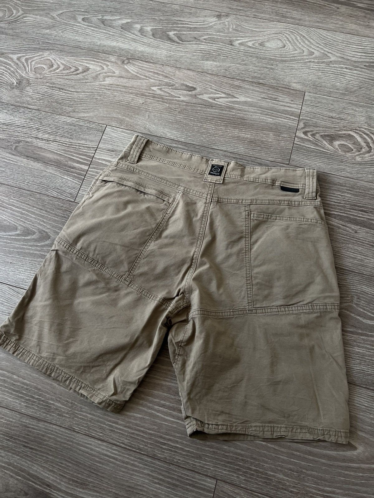 Wrangler Vintage Wrangler ATG All Terrain Gear Tactical ACG Shorts Size US 32 / EU 48 - 10 Thumbnail