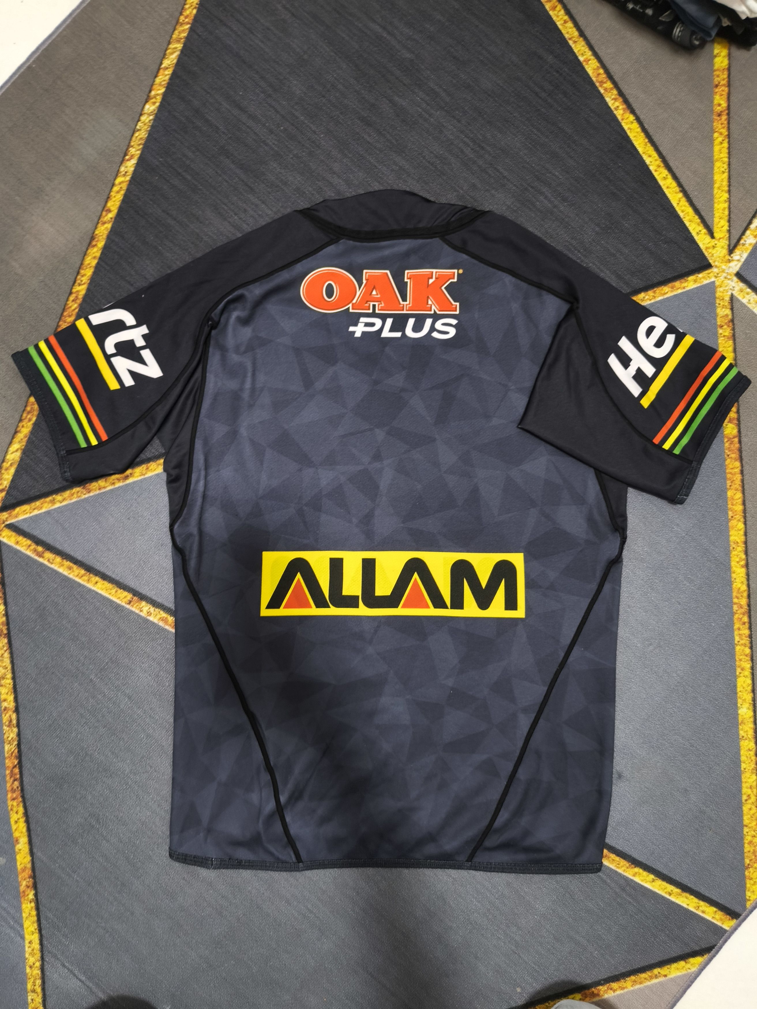 Other Vintage 2004 Panther NRL Oak Plus Rugby Jersey – Reversible Size US L / EU 52-54 / 3 - 4 Thumbnail