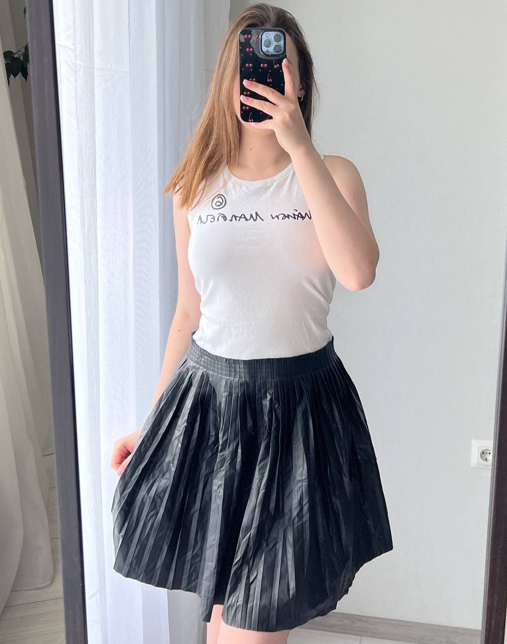 Maison Margiela Maison Margiela MM6 Contrast Panel Dress WhiteTop BlackSkirt Size S / US 4 / IT 40 - 1 Thumbnail