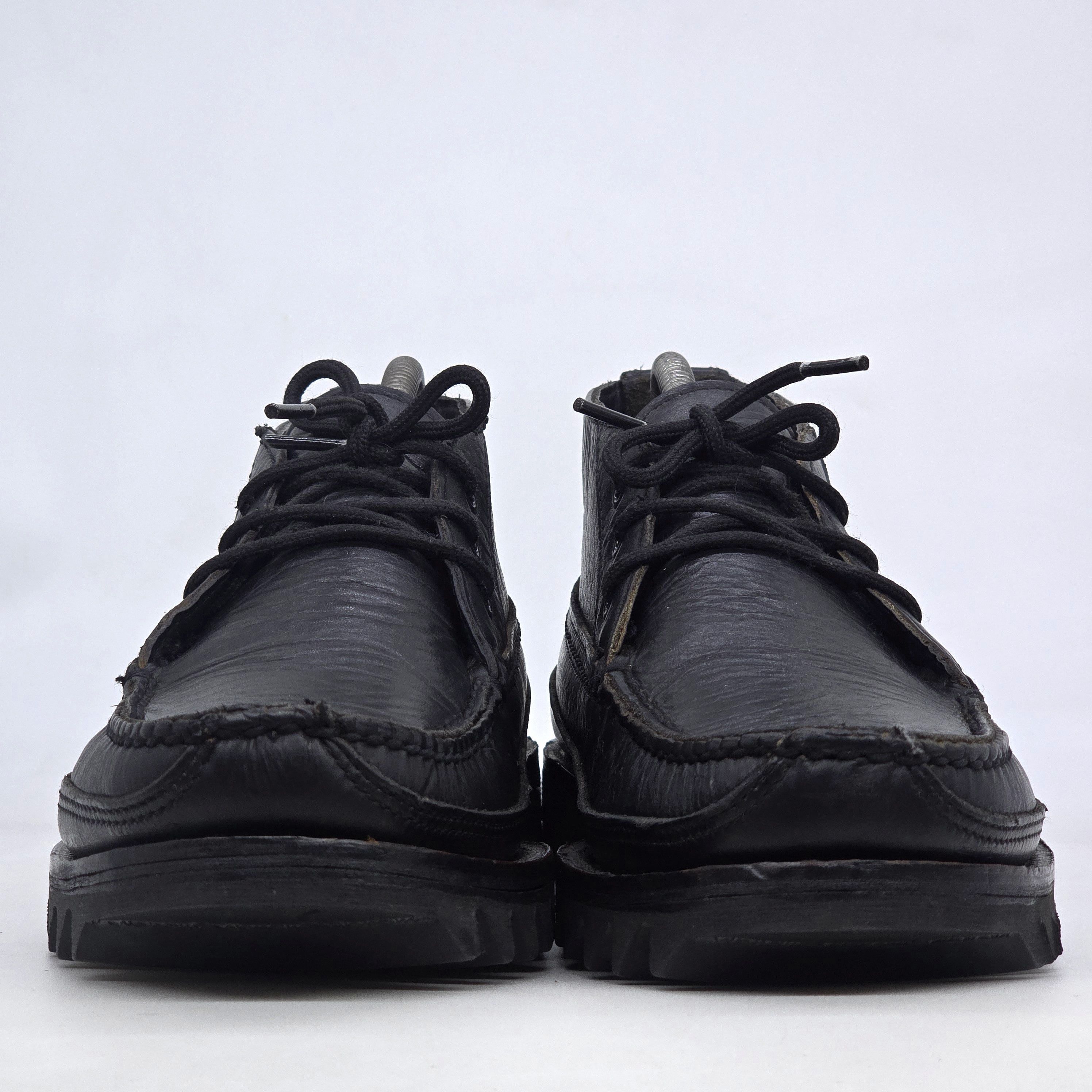 Oak Street Bootmakers Oak Street Bootmakers - Bison Leather Chukka Boot Size US 7.5 / EU 40-41 - 2 Thumbnail