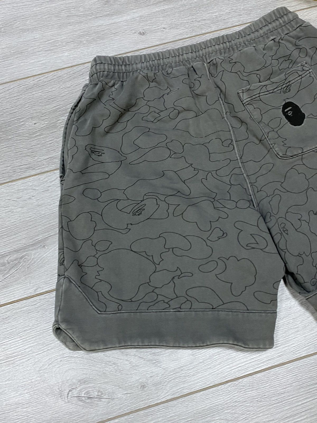 Bape Line 1st Camo head Wide Fit Sweat Shorts big logo Size US 32 / EU 48 - 12 Thumbnail