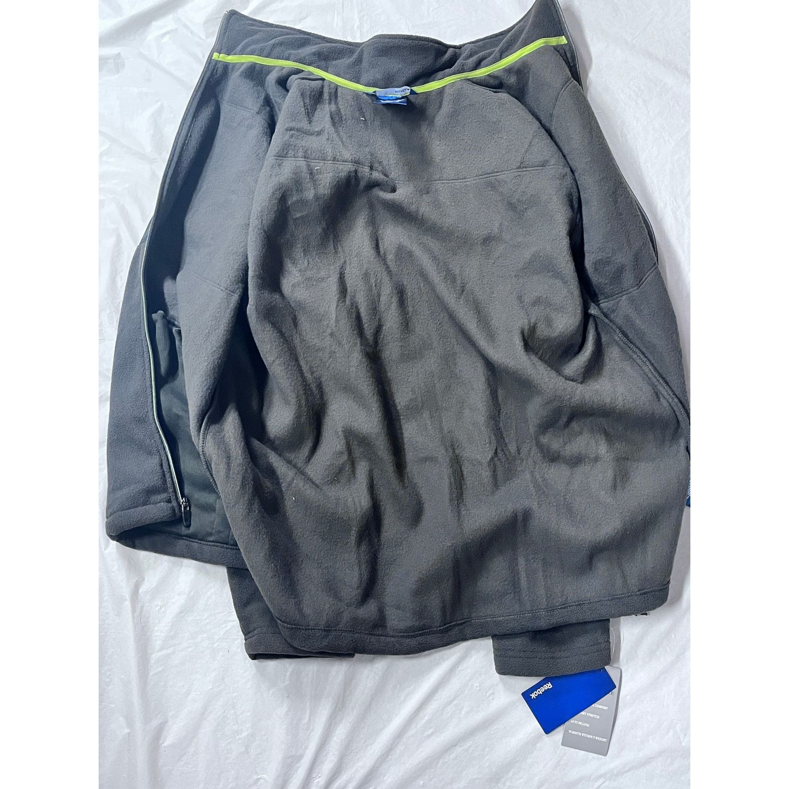 Reebok REEBOK PREMIUM MICRO FLEECE Jacket - X-Large - Char Size US XL / EU 56 / 4 - 5 Thumbnail