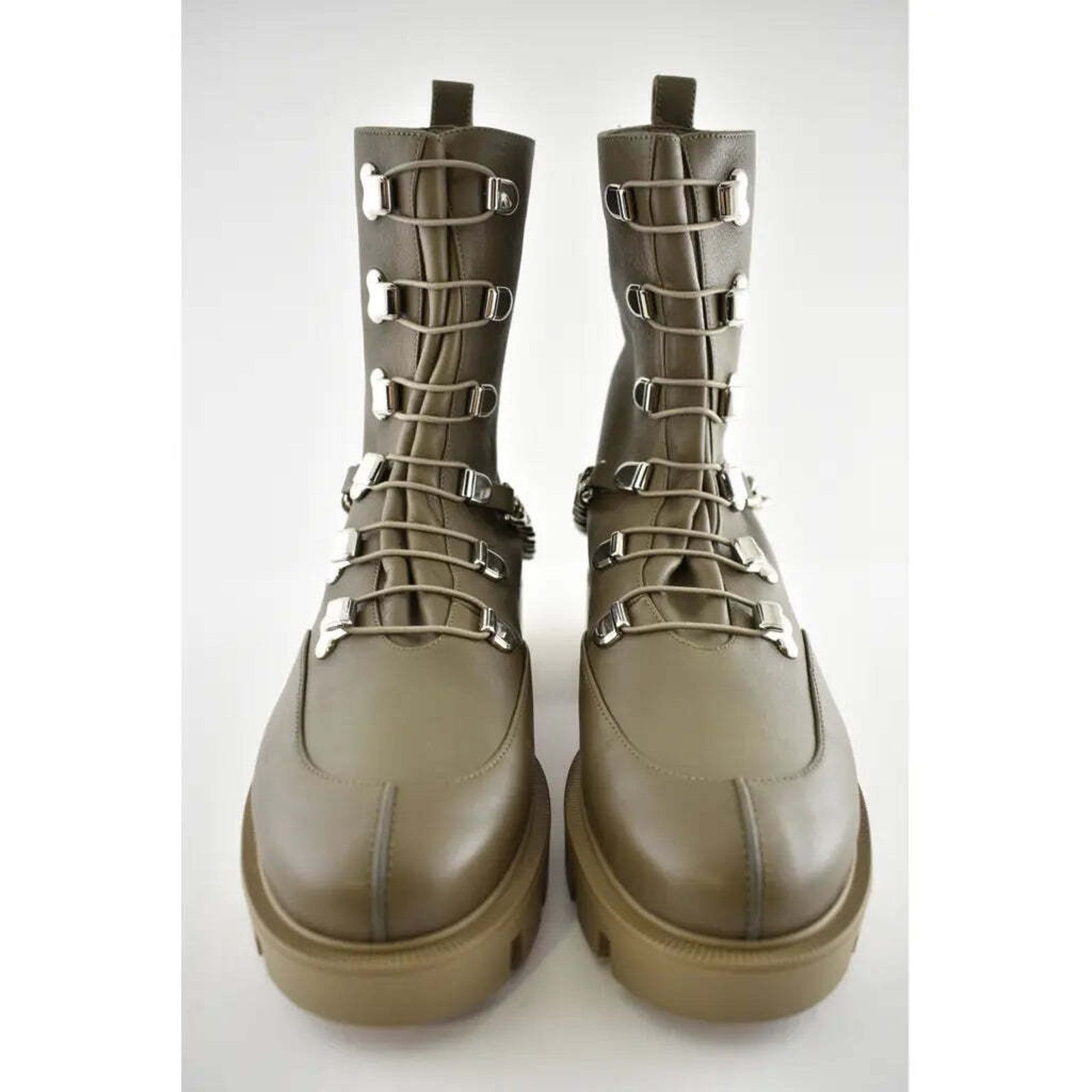 Christian Louboutin Christian Louboutin Horse Flat Silex Grey Leather Combat Size US 7 / IT 37 - 6 Thumbnail