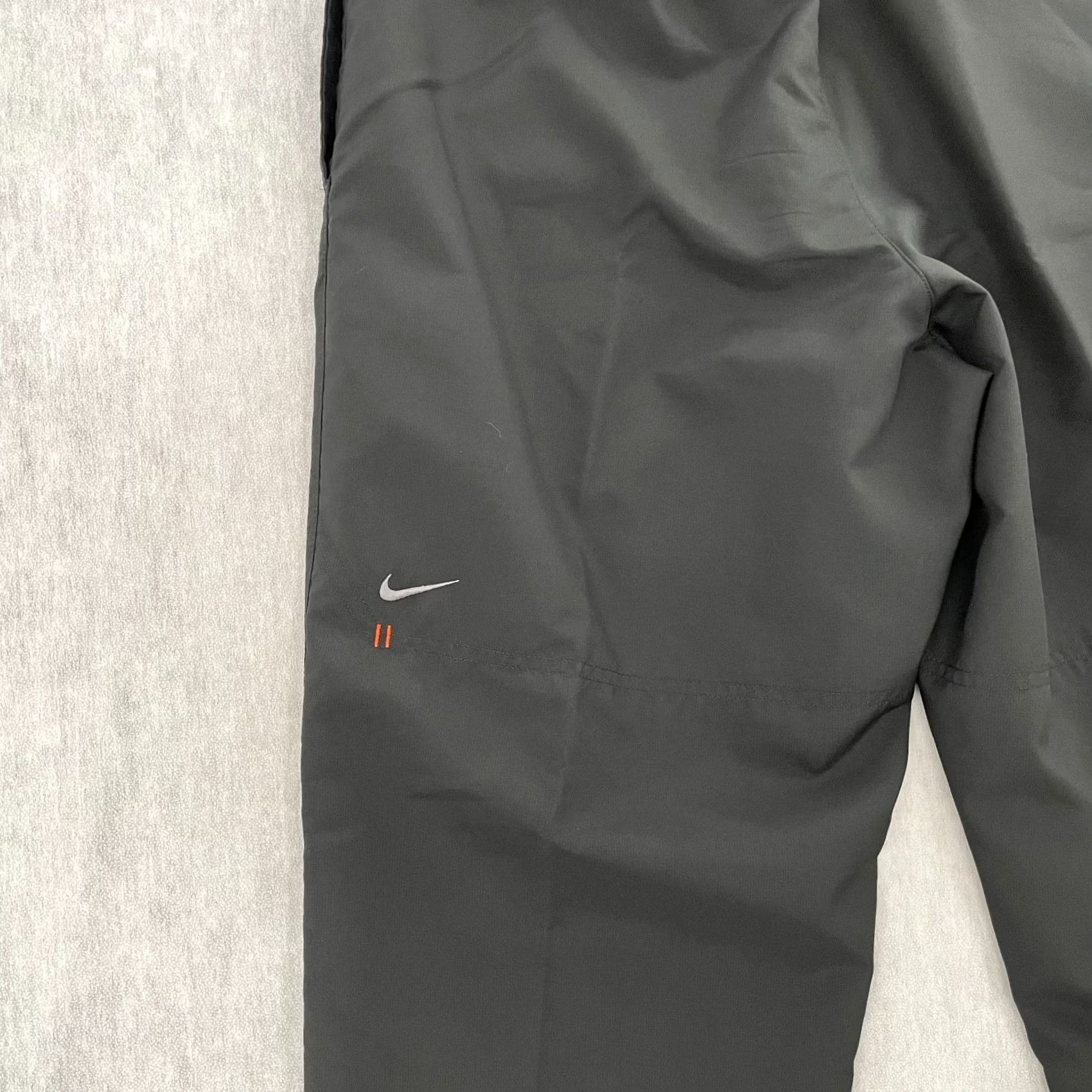 Nike VINTAGE Nike Pants Adult Medium Black Swoosh Athletic Mens M Track Pants with Pockets Size US 31 - 3 Thumbnail
