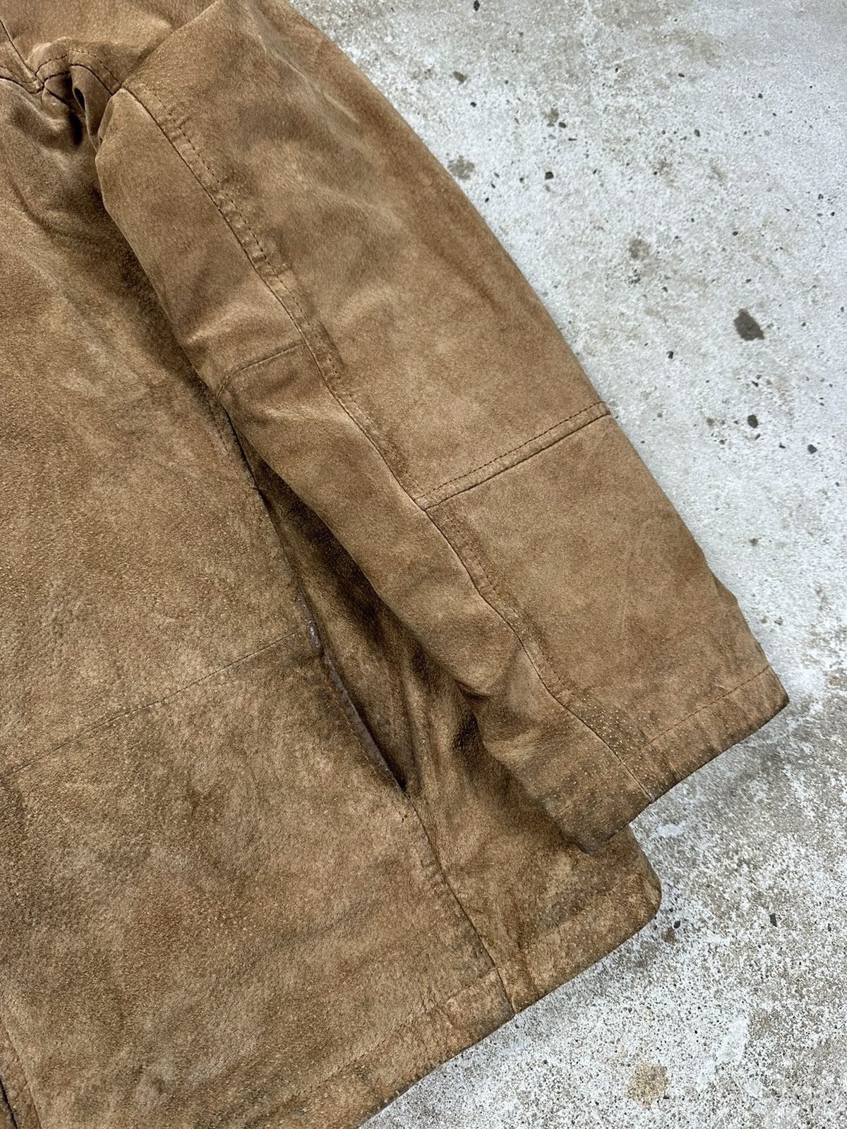 Vintage Vintage y2k Brown Leather Suede Jacket Fleece Collar Sherpa Size US XL / EU 56 / 4 - 4 Thumbnail