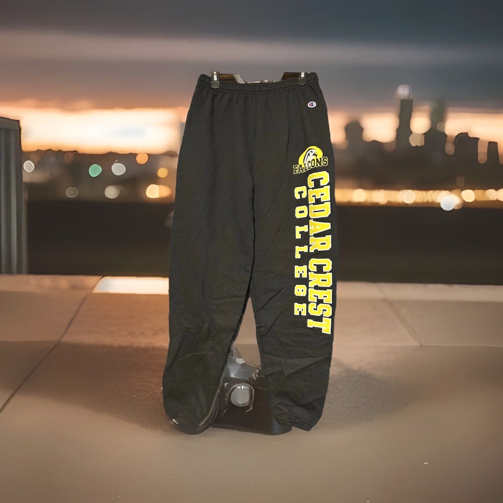 Champion VINTAGE Champion Cedar Crest College Falcons Sweatpants Adult Large Black Elastic Waist Drawstrings Athletic Tapered Leg Size US 33 - 7 Thumbnail