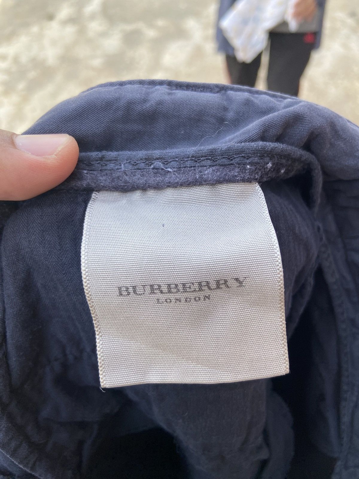 Burberry Burberry sun faded Size US 34 / EU 50 - 8 Thumbnail