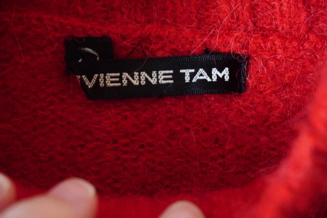 Vivienne Tam Vivienne Tam Chinese Red Plush Knit Tulle Embroidered Floral Top Size XS / US 0-2 / IT 36-38 - 4 Thumbnail