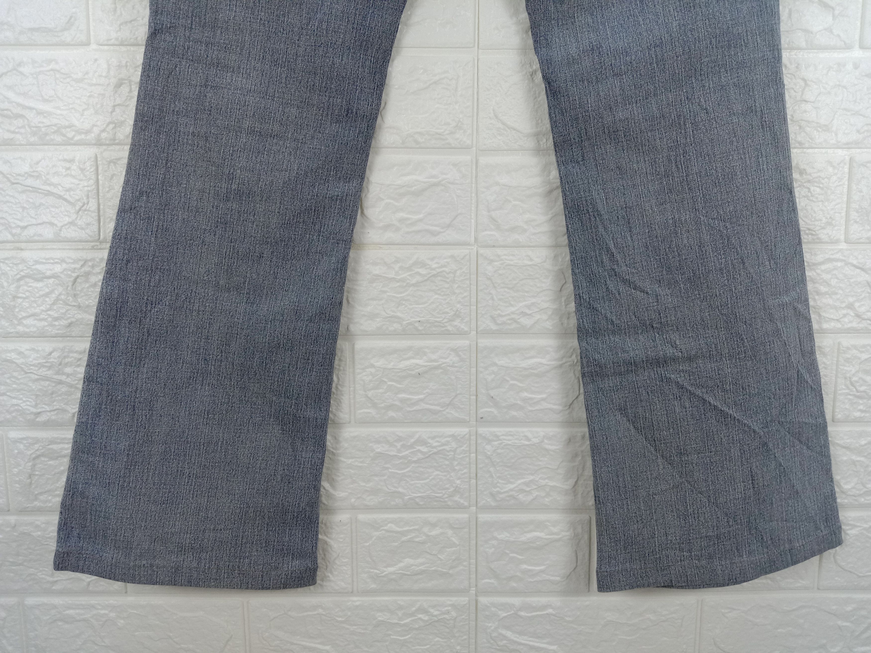 Beauty Beast Vintage Japanese Art Flower Embroidered Flare Jeans Size 27" / US 4 / IT 40 - 8 Thumbnail