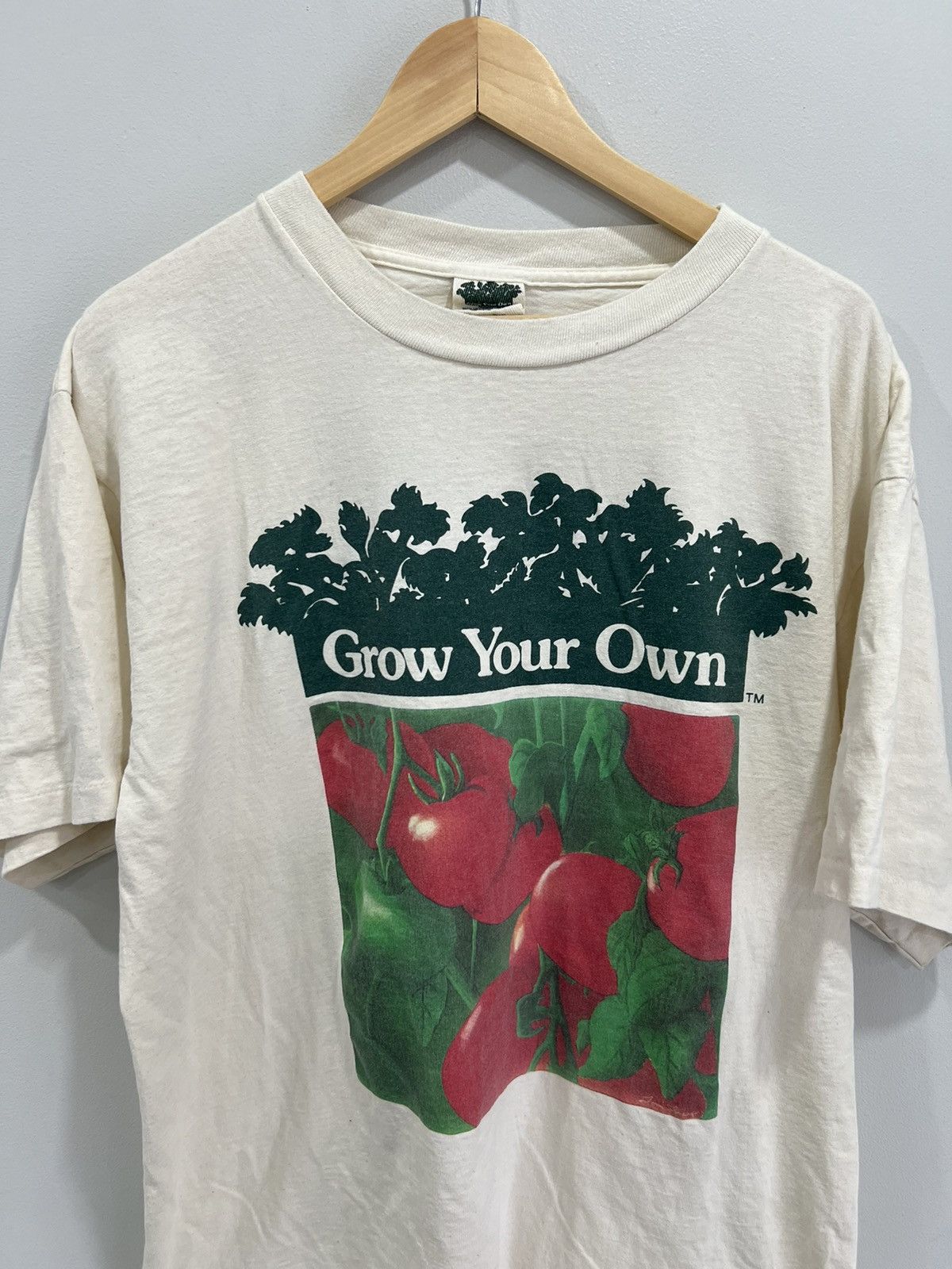 Vintage Vintage Grow Your Own Tomatoes Tee Shirt Size US XL / EU 56 / 4 - 4 Thumbnail