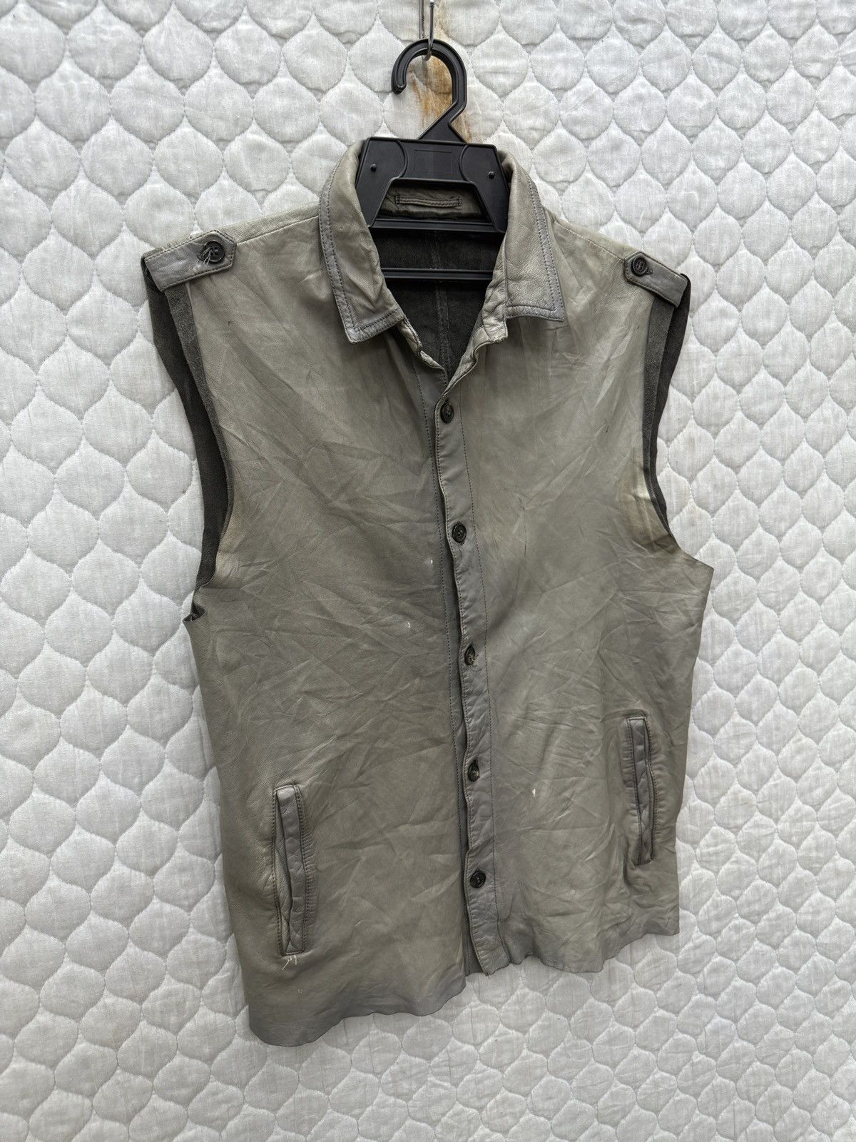 Drome 🔥🔥🔥ARCHIVE DROMe LEATHER SLEEVELESS BUTTON UP Size US M / EU 48-50 / 2 - 3 Thumbnail