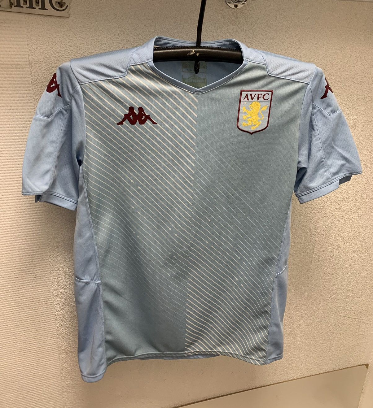 Kappa AVFC Aston Villa kappa soccer jersey M sz Size US M / EU 48-50 / 2 - 3 Thumbnail