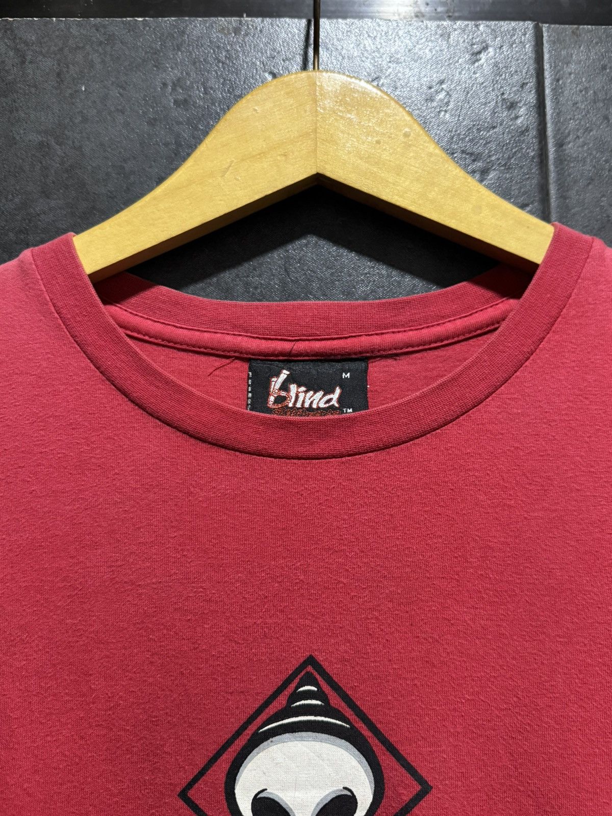 Hook-Ups × Vintage Vintage Blind skateboards T-shirt Size US L / EU 52-54 / 3 - 5 Thumbnail