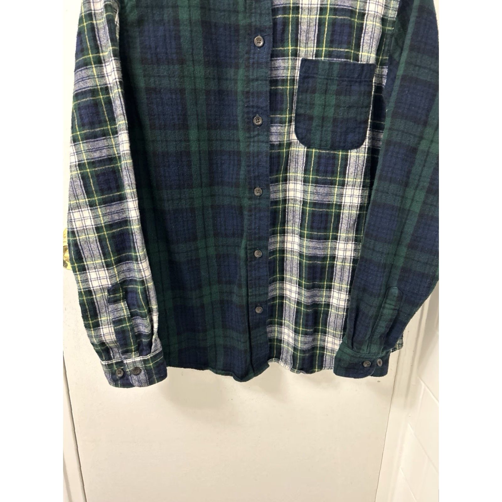 Vintage VINTAGE this item is not; LL Bean Flannel Shirt Womens M Green Scotch Plaid Button Down Pocket L/S 505158 Size M / US 6-8 / IT 42-44 - 3 Thumbnail