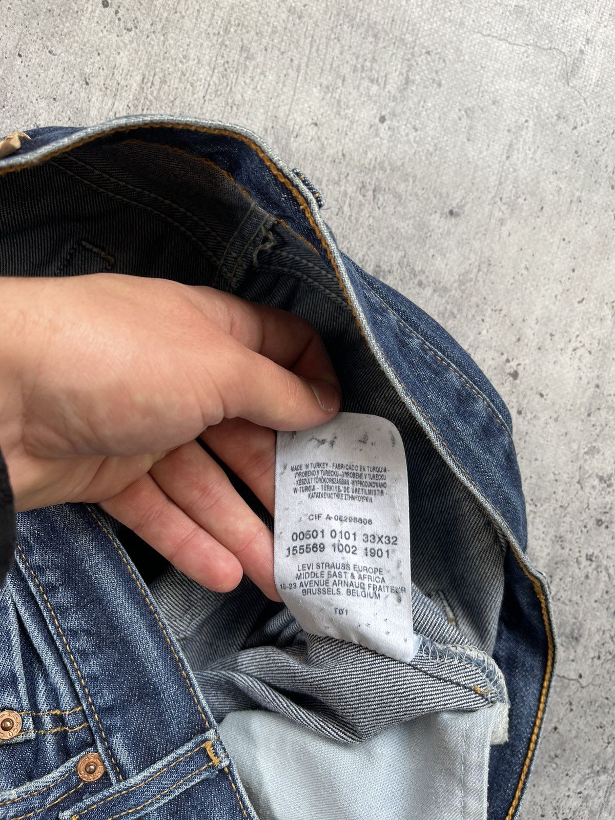 Jean × Levi's × Vintage Jeans LEVIS 501 Vintage Wash Blue Denim 90s Size US 33 - 7 Thumbnail