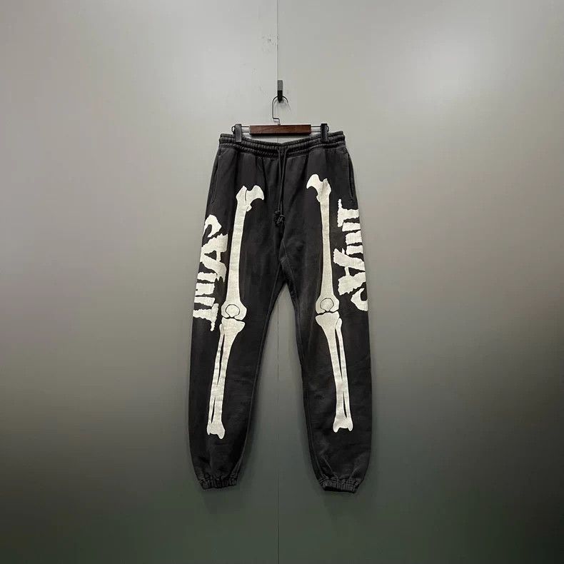 Saint Michael Saint Michael Bone Print Logo Sweatpants - dmc Size US 29 - 1 Thumbnail